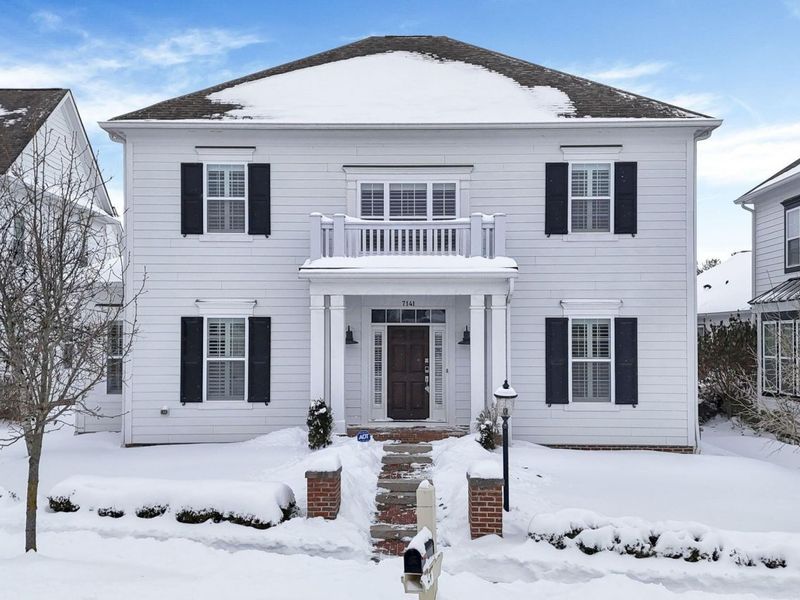 7141 Emmet Row Lane, Dublin, OH 43017 Photo 1