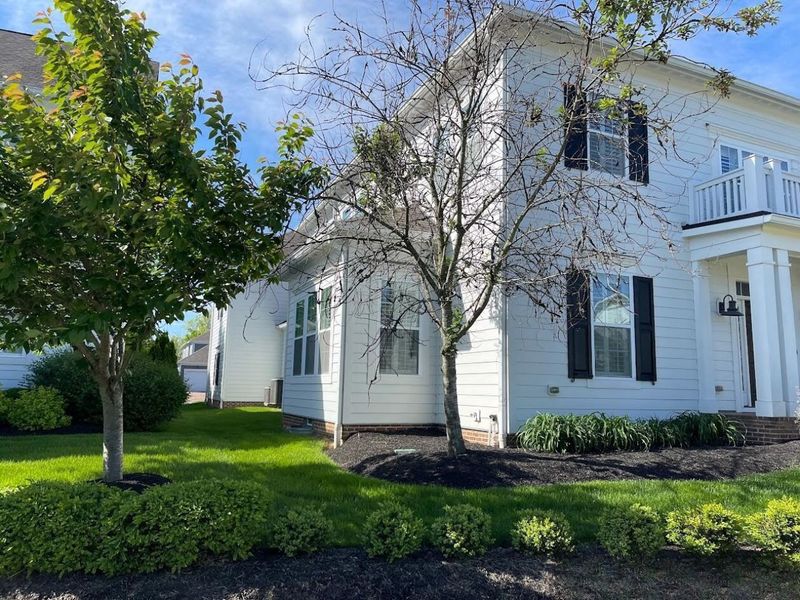7141 Emmet Row Lane, Dublin, OH 43017 Photo 2
