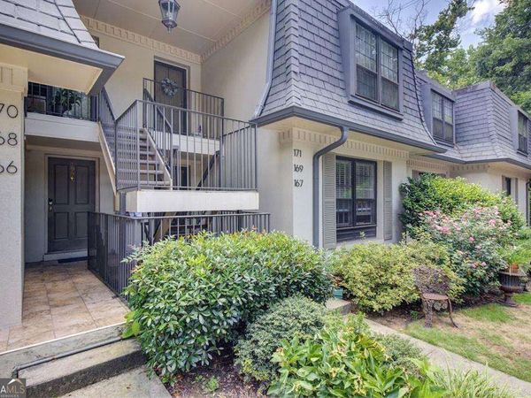 166 Maribeau Square NW, Atlanta, GA 30327