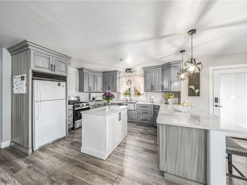 12707 Brosius Road, Garrettsville, OH 44231 Photo 3