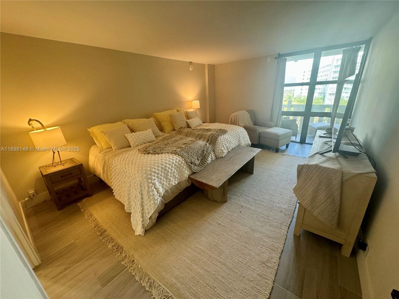 1121 Crandon Blvd, Unit E504, Key Biscayne, FL 33149 Photo