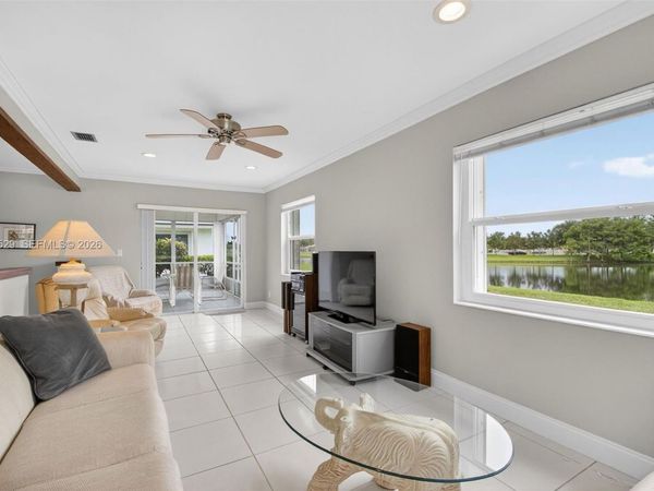 3810 Rowena Cir, Unit ., West Palm Beach, FL 33417