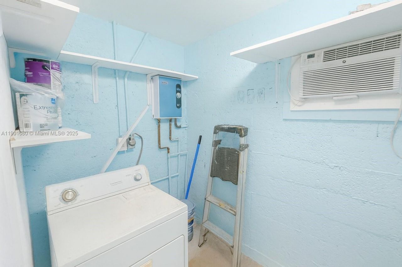 6317 Cleveland St, Hollywood, FL 33024 Photo