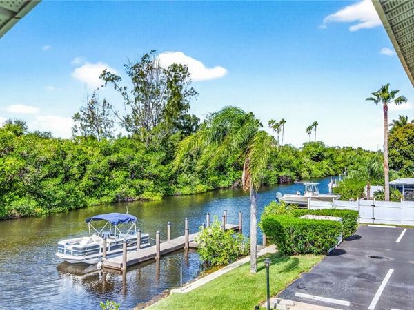 1845 Robalo Drive, Unit 205D, Vero Beach, FL 32960