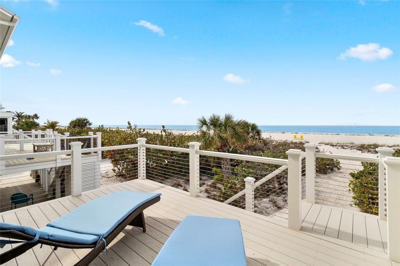460 Gulf Boulevard, Unit 4, Boca Grande, FL 33921 Photo