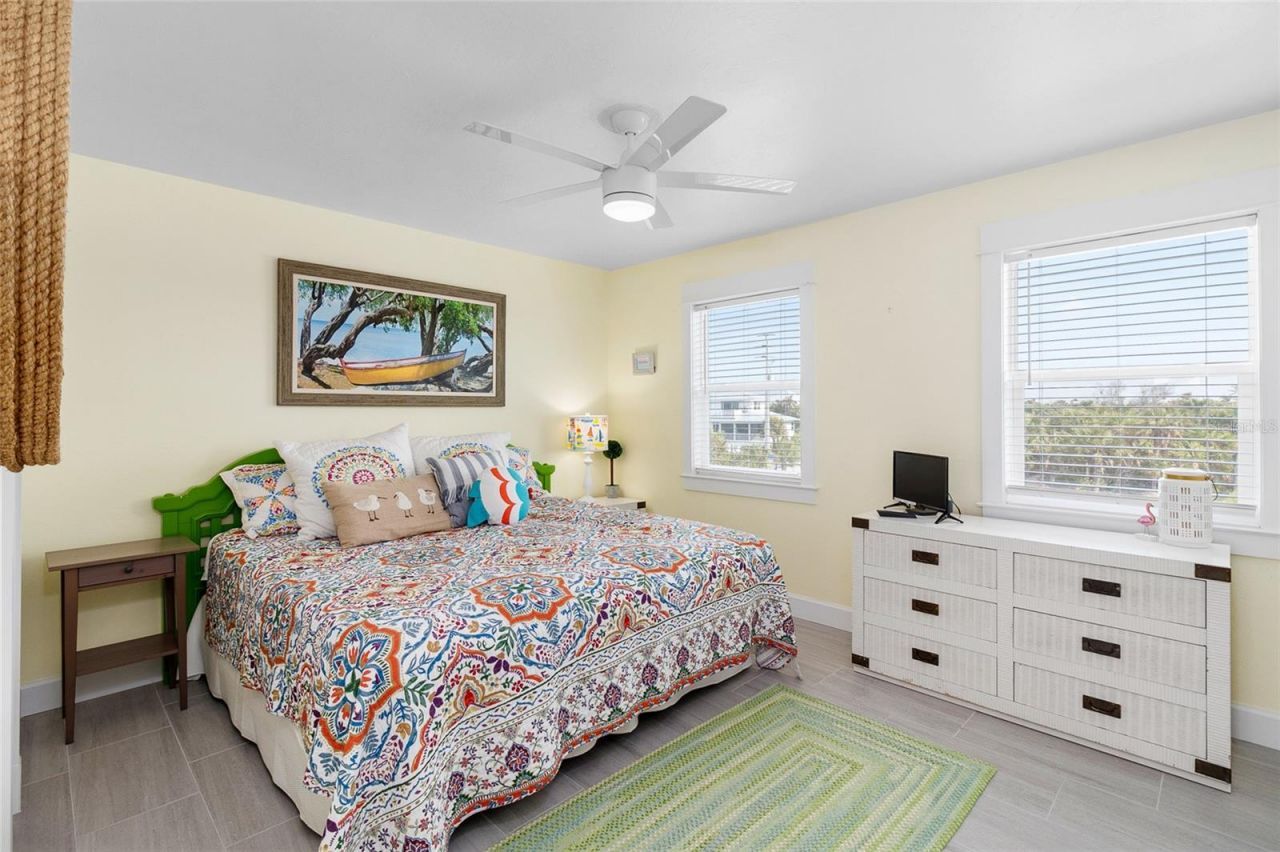 460 Gulf Boulevard, Unit 4, Boca Grande, FL 33921 Photo
