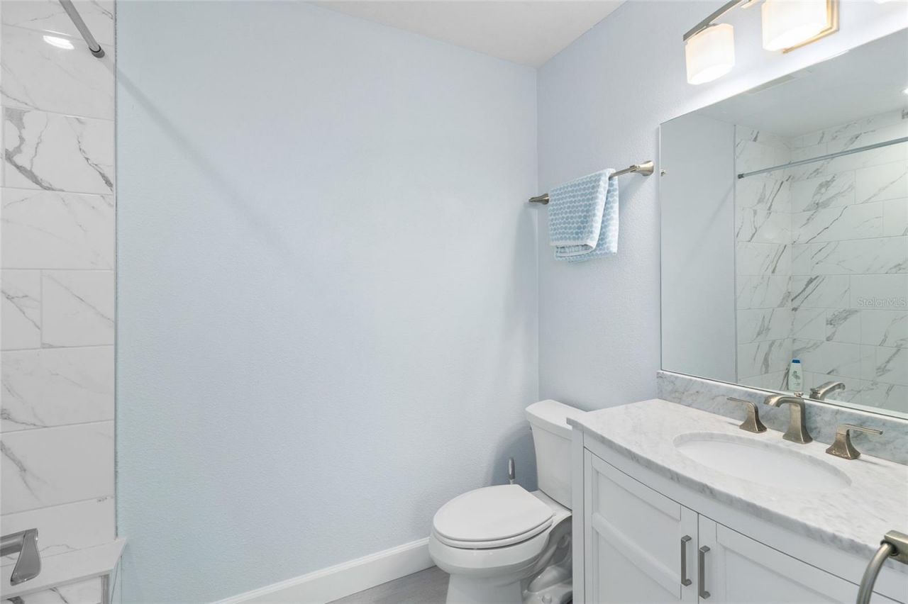 460 Gulf Boulevard, Unit 4, Boca Grande, FL 33921 Photo