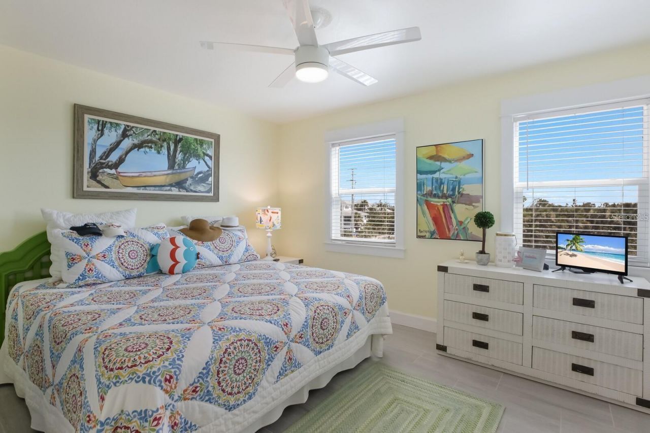 460 Gulf Boulevard, Unit 4, Boca Grande, FL 33921 Photo