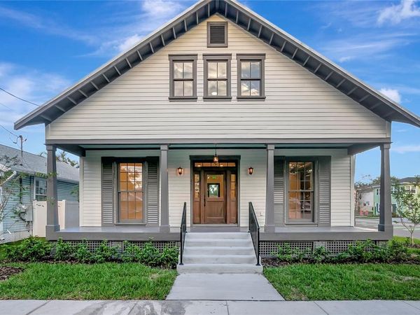 2111 W CLEVELAND STREET, TAMPA, FL 33606