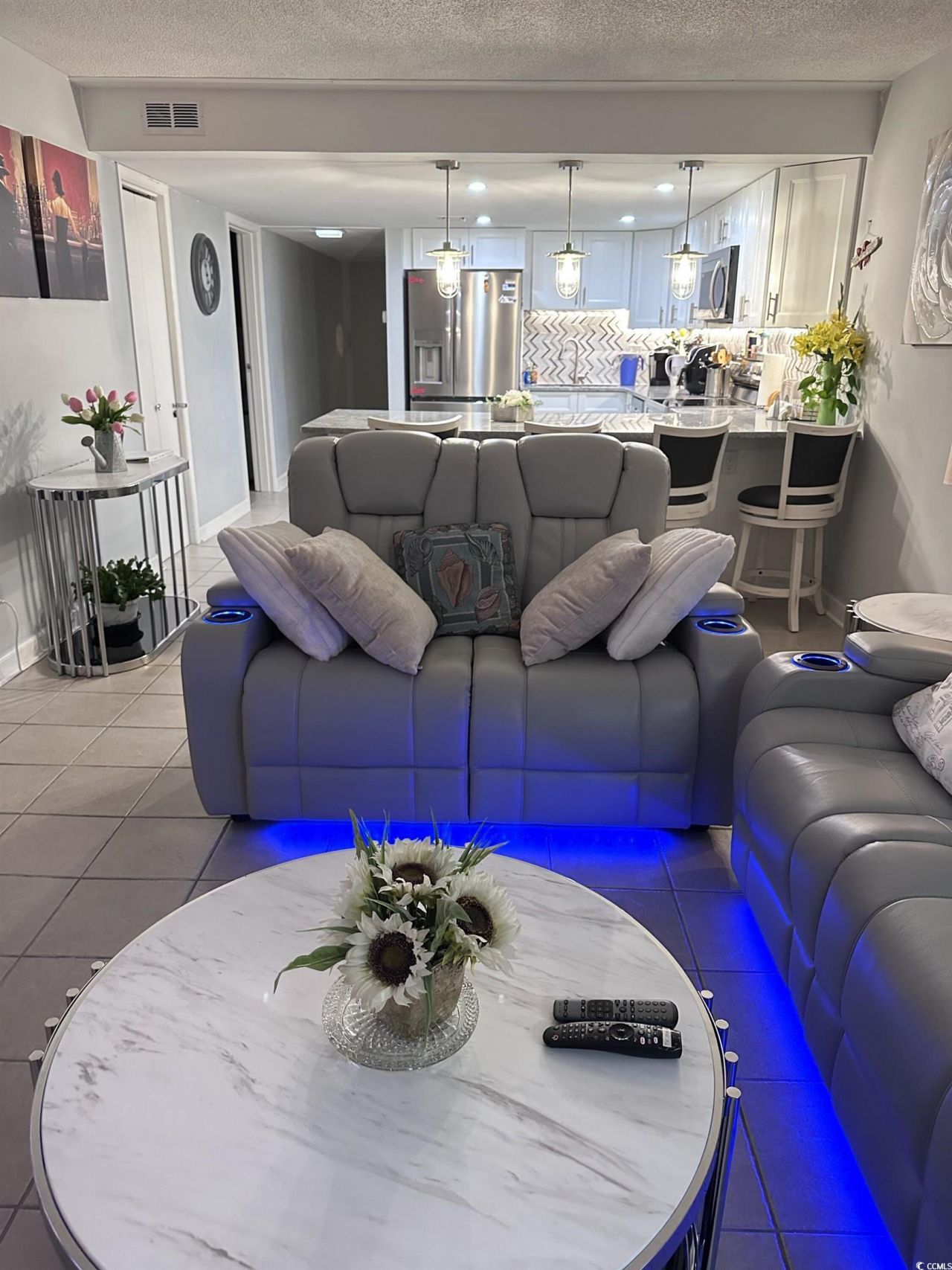 601 Mitchell Dr. Photo 5