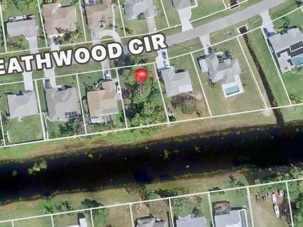 2279 SE Heathwood Circle, Port Saint Lucie, FL 34952