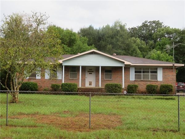 5323 Colonial Oaks Drive N, Mobile, AL 36618