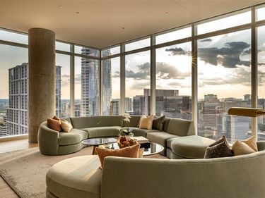 1747 Leonard Street, Unit 2201, Dallas, TX 75201