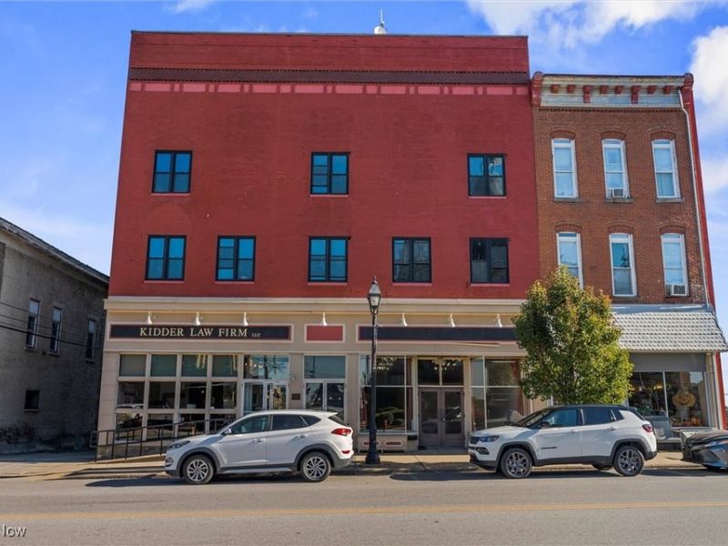 127-131 W Market Street, Cadiz, OH 43907 Photo 1