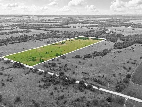 136 Haskell Road, Quenemo, KS 66528