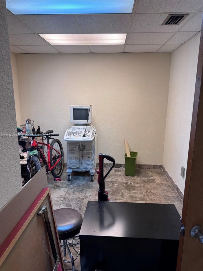 2660 SW 3rd St, Miami, FL 33135 Photo