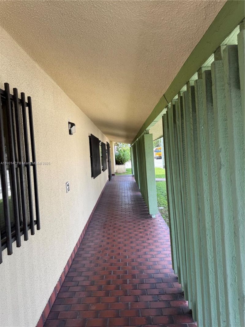 2660 SW 3rd St, Miami, FL 33135 Photo