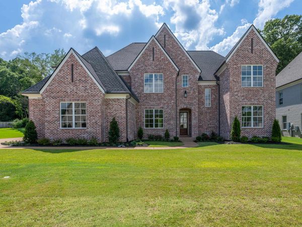 3649 SILVER LAUREL DR, Germantown, TN 38138