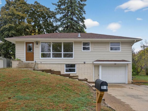 2106 8th Avenue NE, Rochester, MN 55906