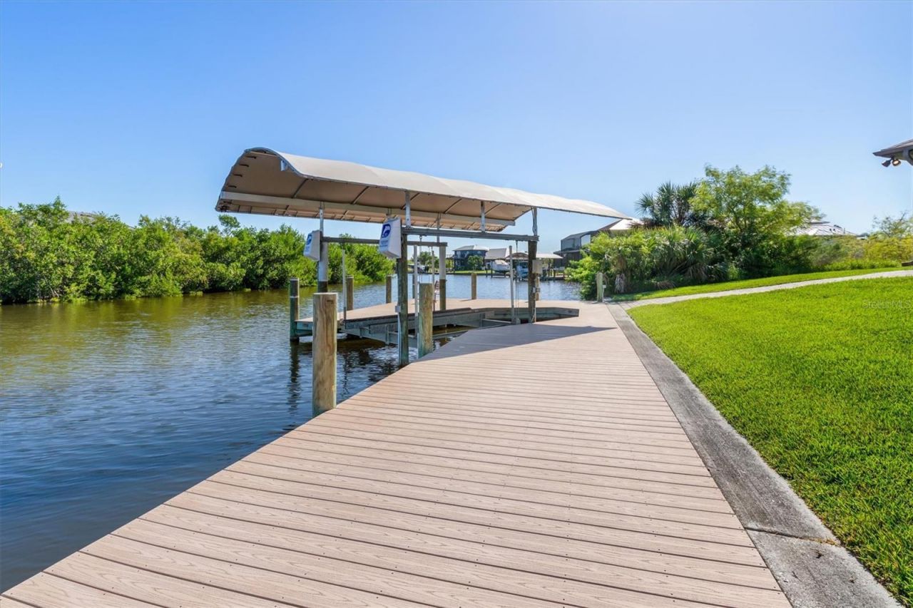 15516 Margo Circle, Port Charlotte, FL 33981 Photo