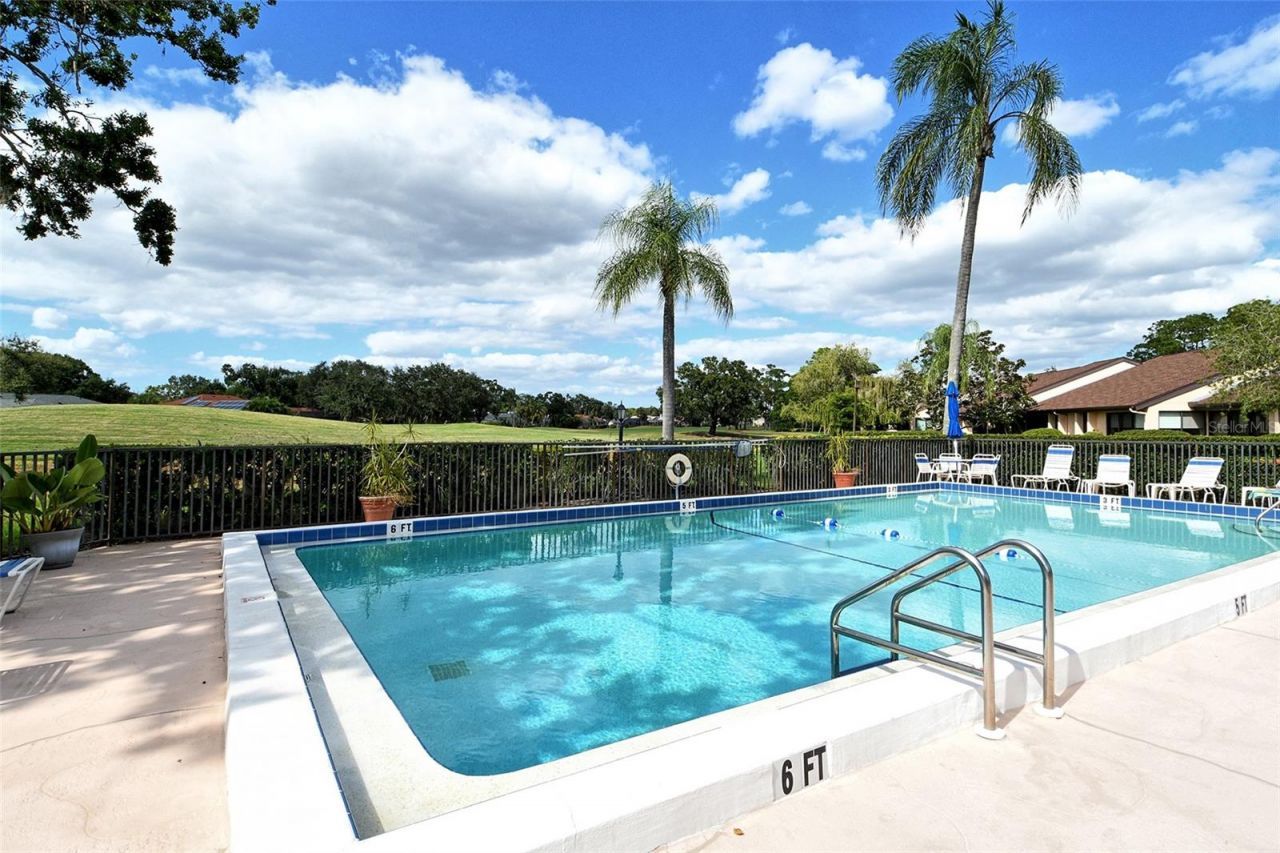 6261 Timber Lake Drive, Unit F6, Sarasota, FL 34243 Photo