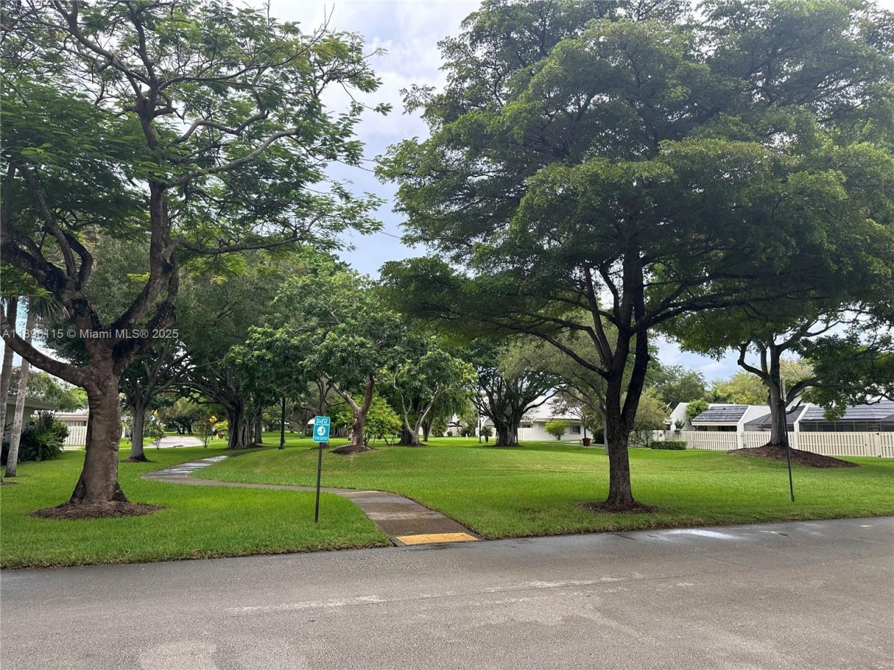 Please Call For Address, Unit 310, Kendall, FL 33143 Photo