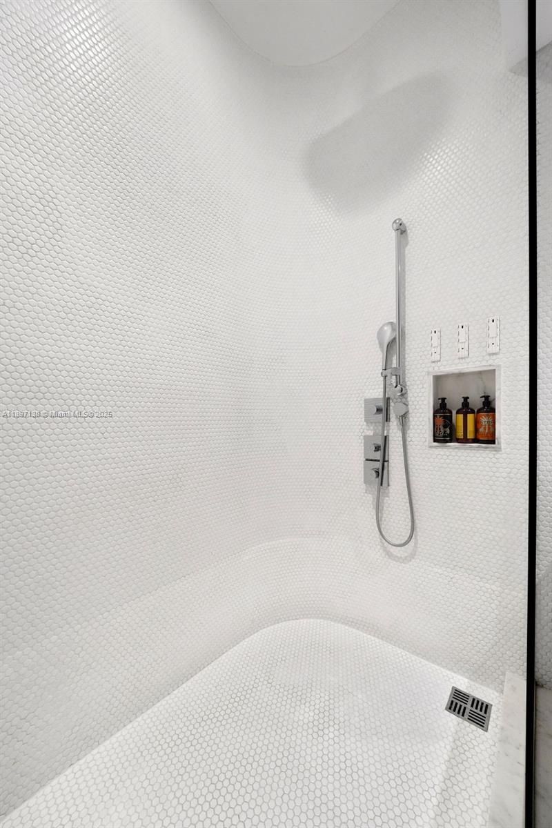 801 S Miami Ave, Unit 402, Miami, FL 33130 Photo