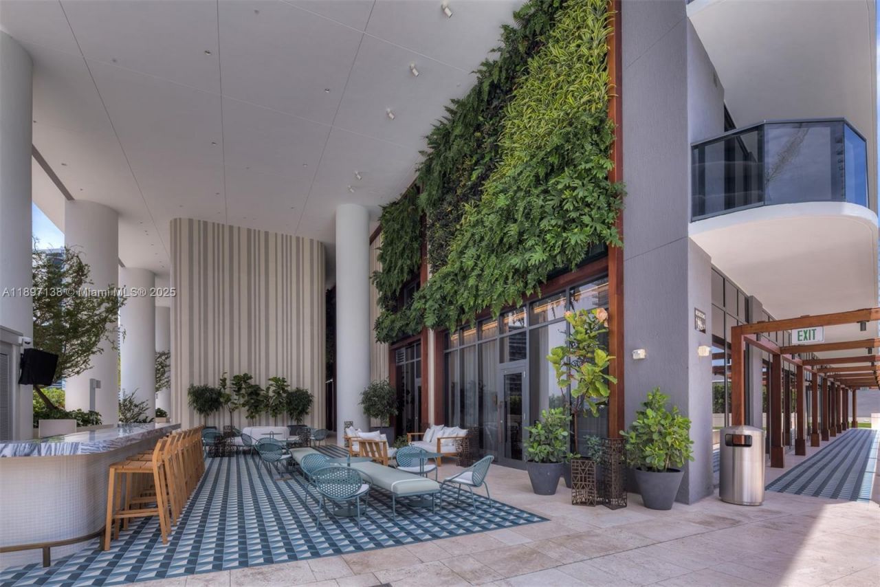 801 S Miami Ave, Unit 402, Miami, FL 33130 Photo