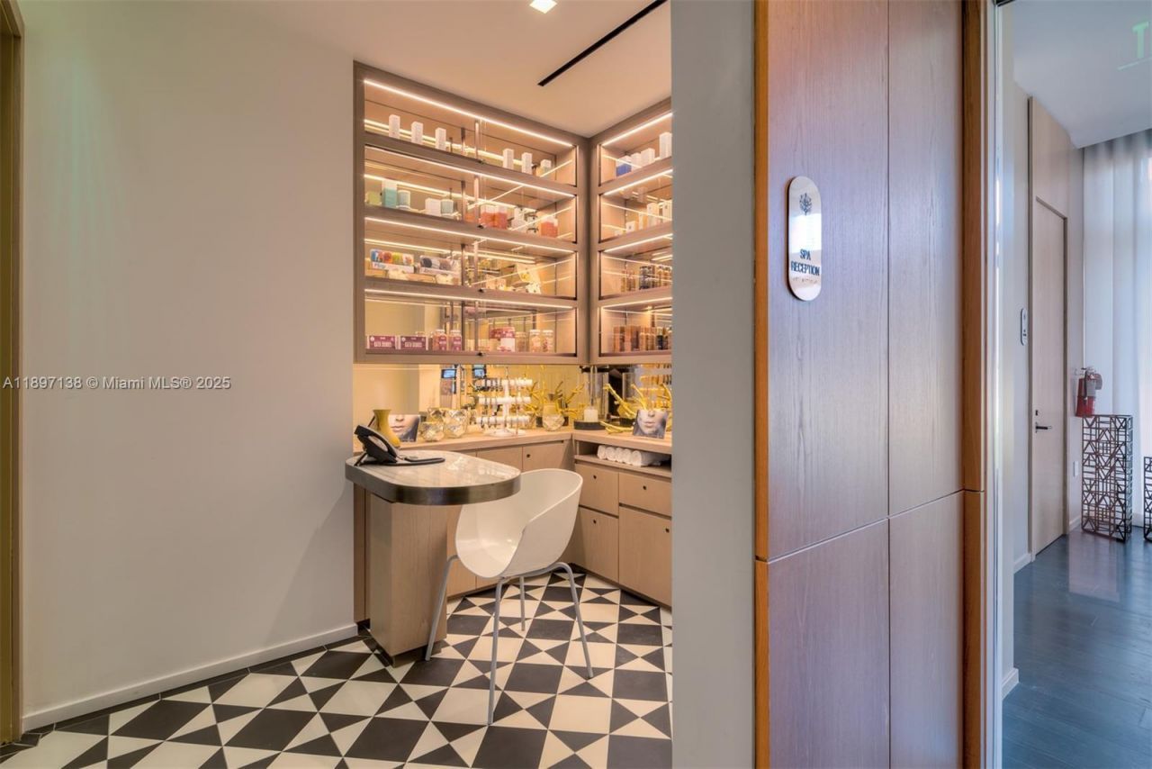 801 S Miami Ave, Unit 402, Miami, FL 33130 Photo