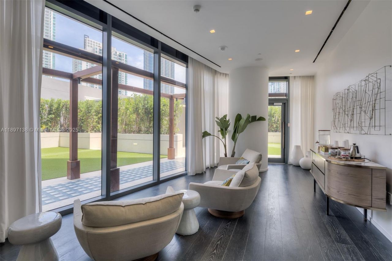 801 S Miami Ave, Unit 402, Miami, FL 33130 Photo