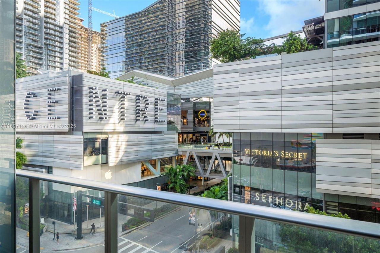 801 S Miami Ave, Unit 402, Miami, FL 33130 Photo