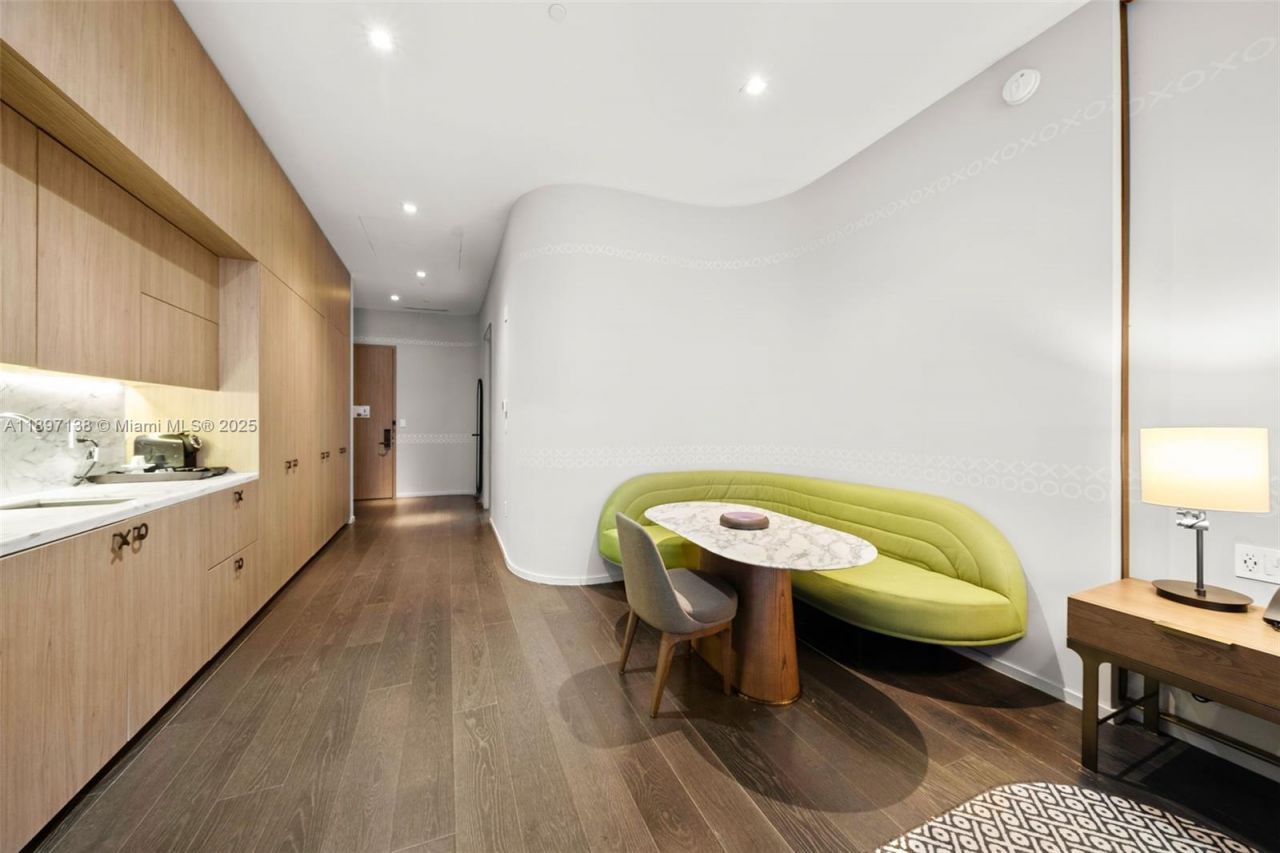 801 S Miami Ave, Unit 402, Miami, FL 33130 Photo