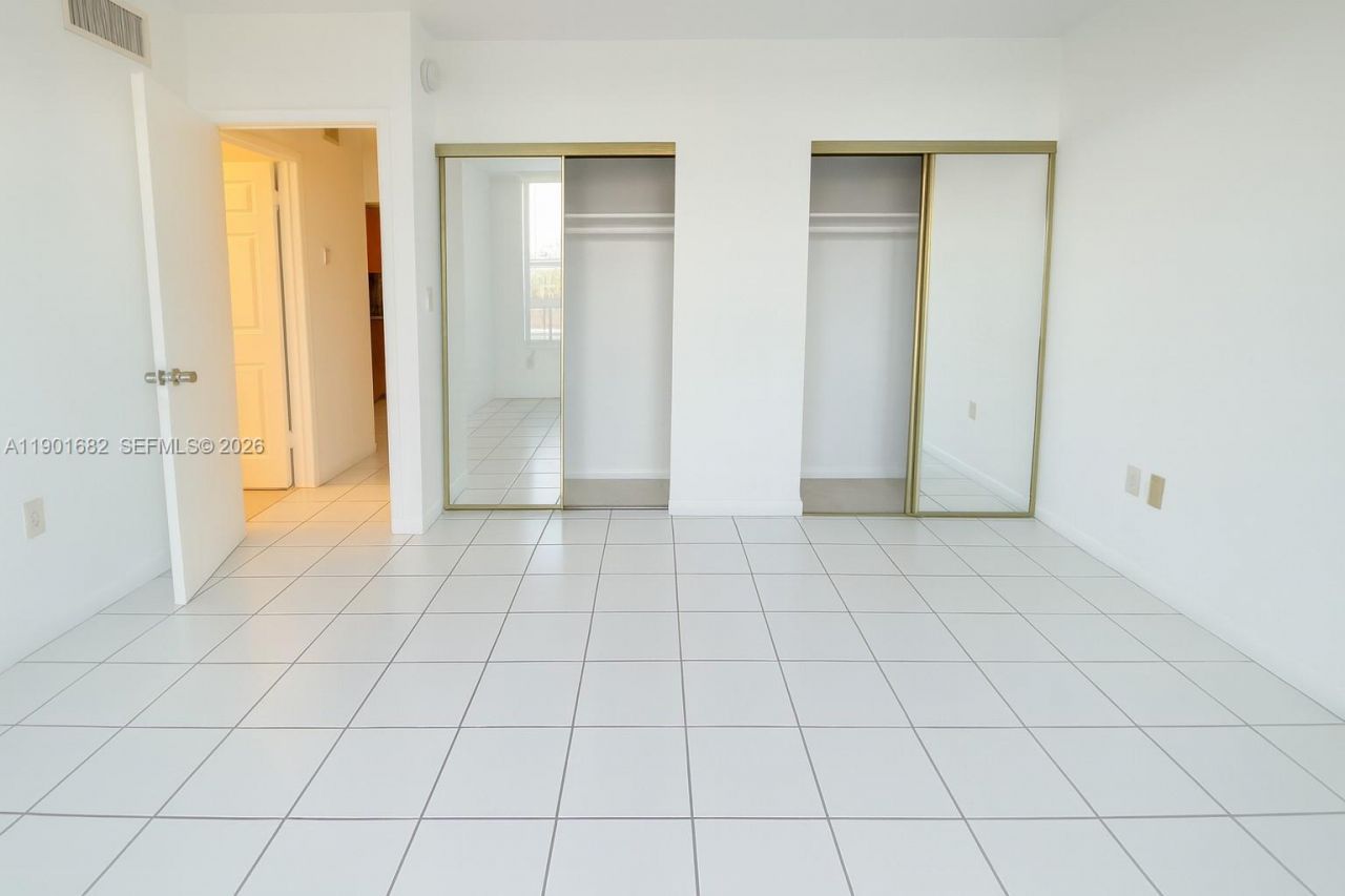 1475 NE 125th Ter, Unit 307-BI, North Miami, FL 33161 Photo