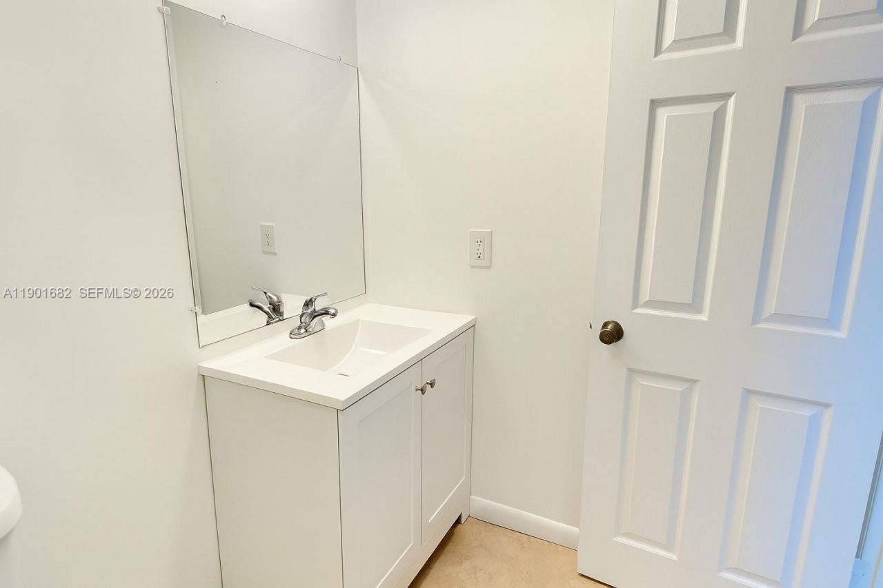 1475 NE 125th Ter, Unit 307-BI, North Miami, FL 33161 Photo