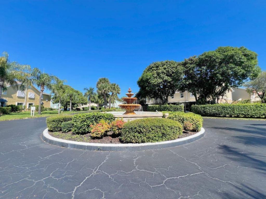 644 Waterside Drive, Unit 644, Hypoluxo, FL 33462 Photo