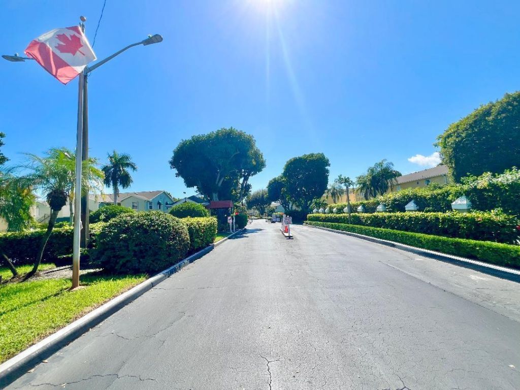 644 Waterside Drive, Unit 644, Hypoluxo, FL 33462 Photo