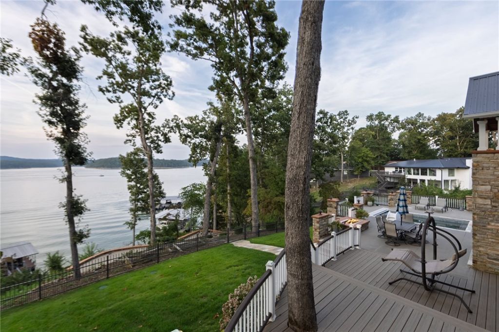 10 Fitch Circle, Rogers, AR 72756 Main Photo