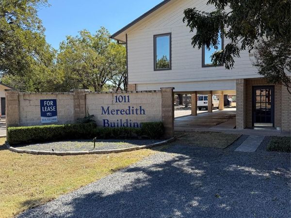1011 Meredith DR, Austin, TX 78748