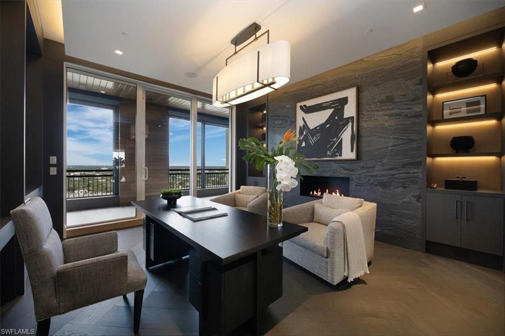 81 Seagate Dr, Unit PH20, Naples, FL 34103 Photo