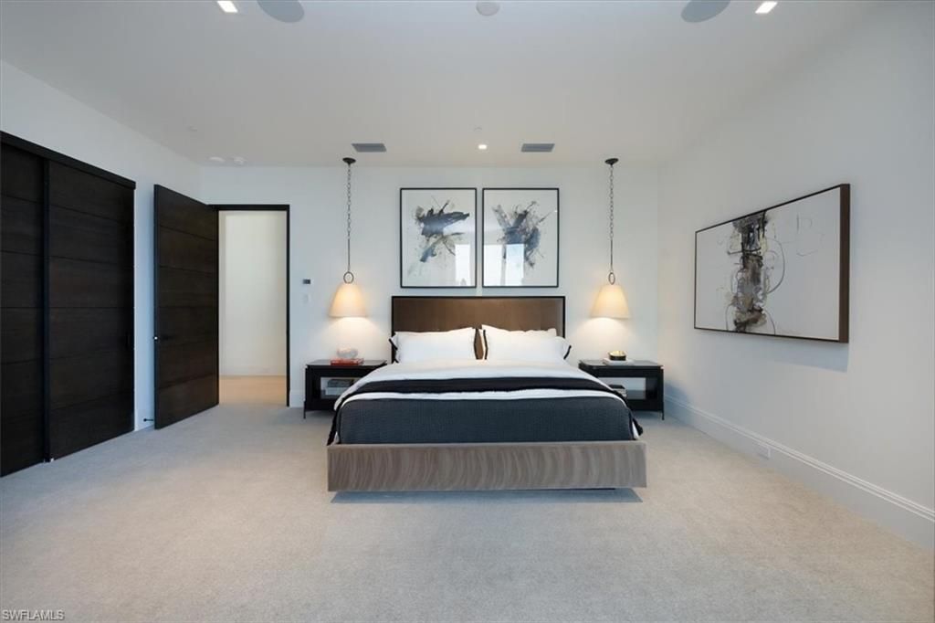 81 Seagate Dr, Unit PH20, Naples, FL 34103 Photo