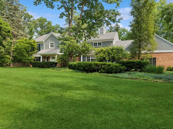 1448 Lawrence Avenue, Lake Forest, IL 60045