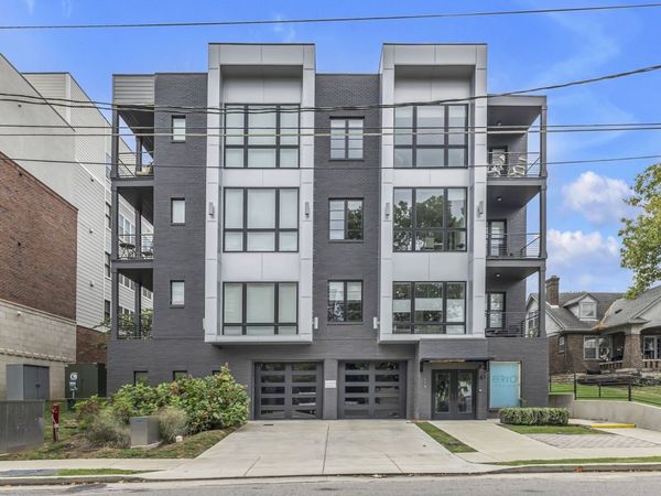 119 Acklen Park Dr, Unit 204, Nashville, TN 37203