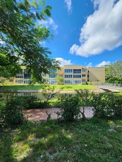 5851 NW 62nd Ave, Unit 101, Tamarac, FL 33319 Photo