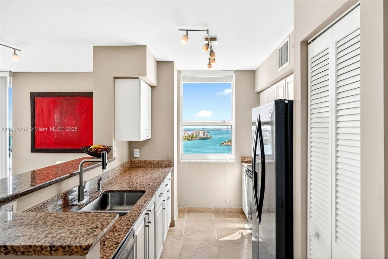 90 Alton Rd, Unit 2002, Miami Beach, FL 33139 Photo