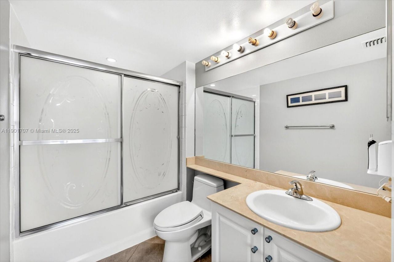 90 Alton Rd, Unit 2002, Miami Beach, FL 33139 Photo