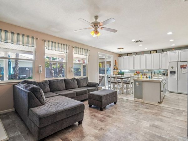 10121 Nebbiolo Ct, Elk Grove, CA 95624