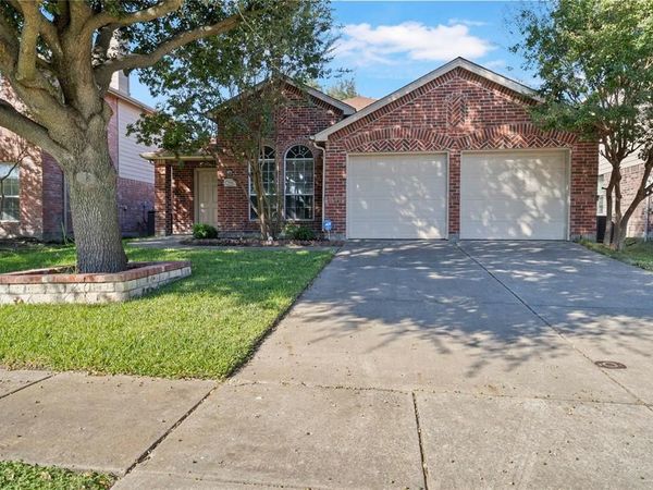 3904 Oakhurst Lane, McKinney, TX 75070