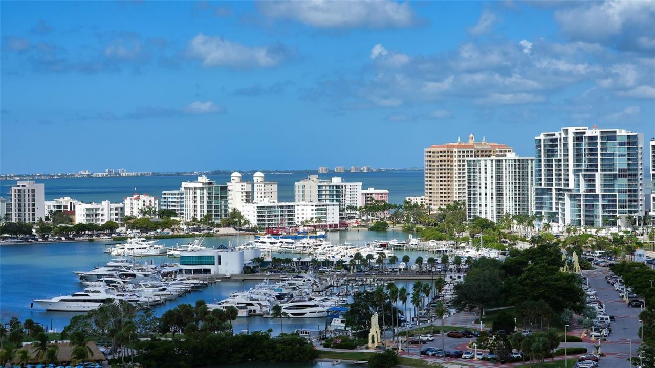 605 S Gulfstream Avenue, Unit 12, Sarasota, FL 34236 Photo