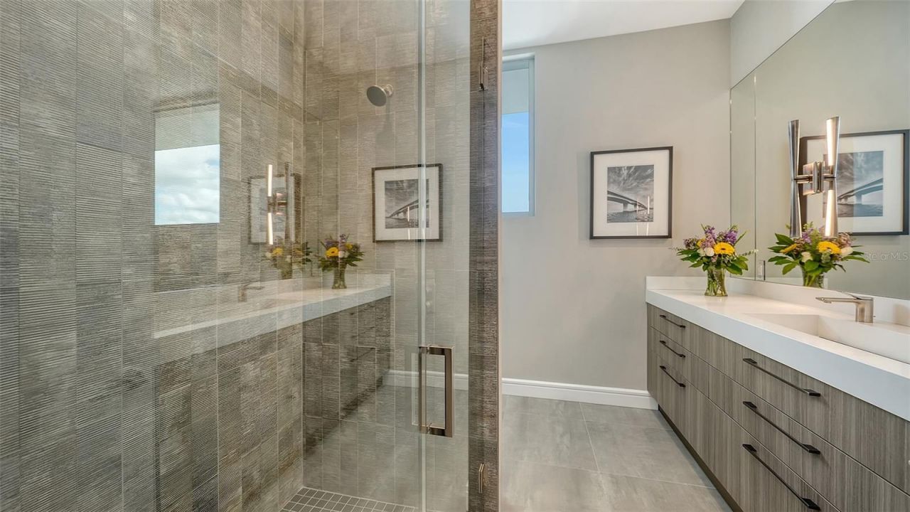 605 S Gulfstream Avenue, Unit 12, Sarasota, FL 34236 Photo