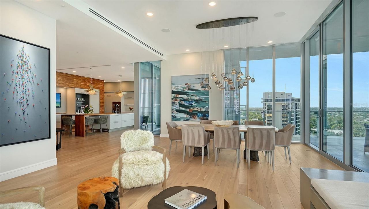 605 S Gulfstream Avenue, Unit 12, Sarasota, FL 34236 Photo